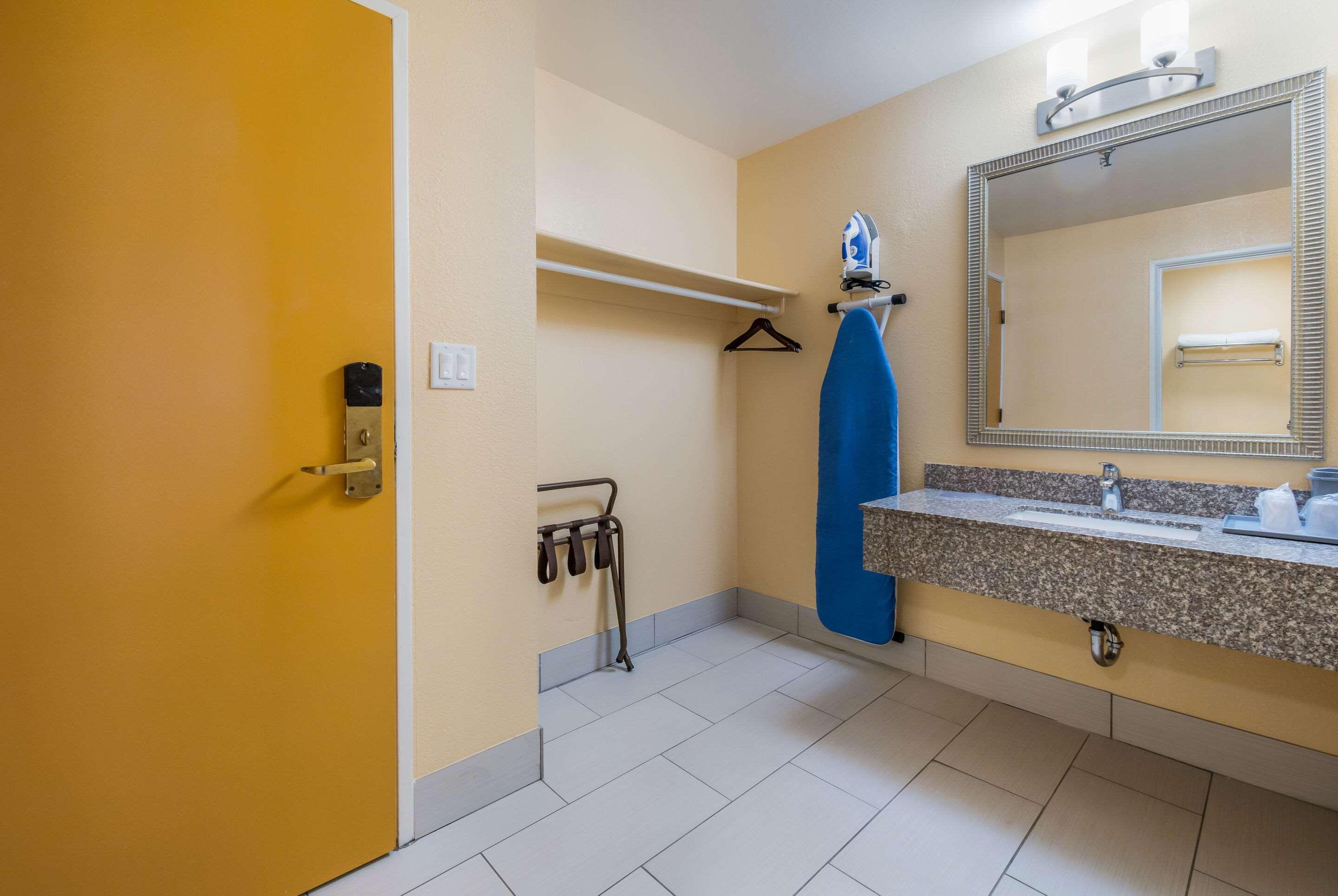 Equality Inn Rockford Dış mekan fotoğraf